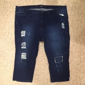 Distressed Jean Capri